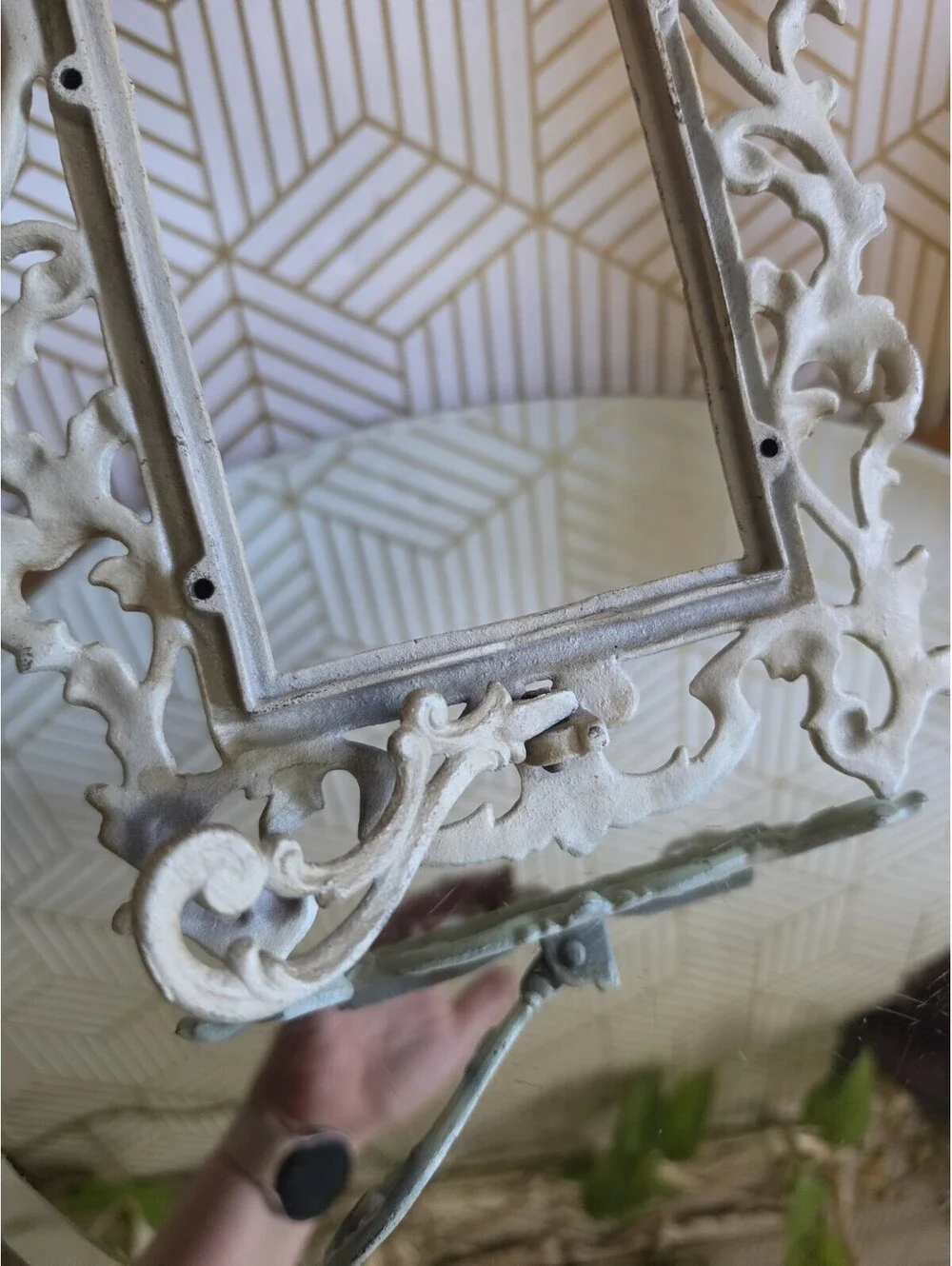 Antique Shabby Chic Cast Iron Picture Frame Easel Style 8